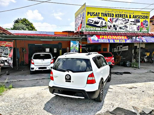 AZ Accessories & Window Tinting Services