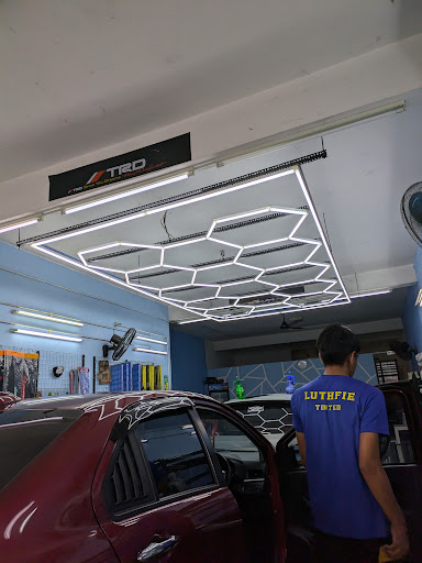 Luthfie Tinted