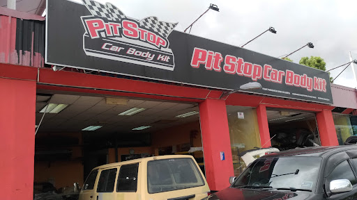 Pit Stop Car Body Kit