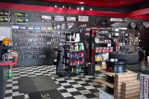 Kedai Aksesori Kereta di Kota Tinggi, Malaysia: Harga Berpatutan