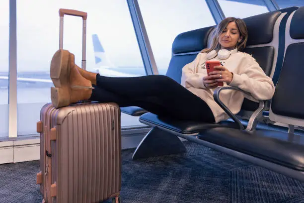 How to Stay Comfortable During Long Travel Hours